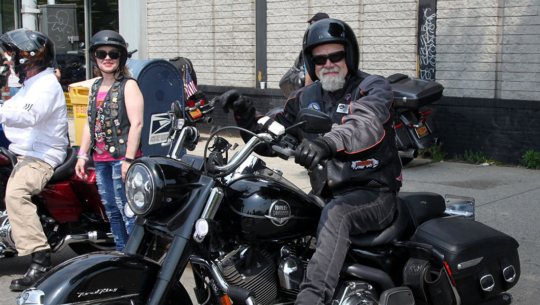 bikers_against_breast_cancer_2019_62060402_10217015224627628_2295470783452938240_o